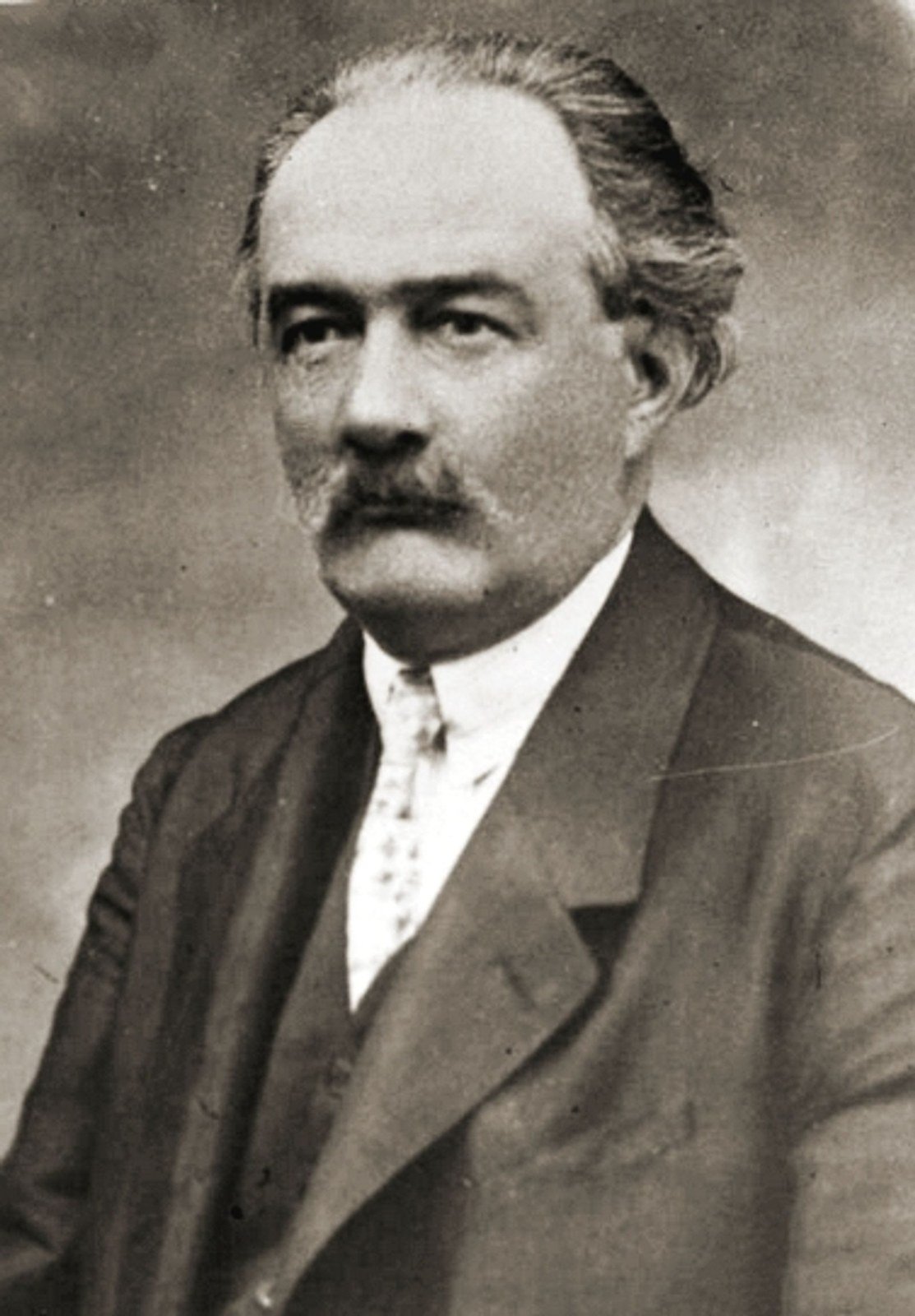 Dr. Władysław Mazurkiewicz