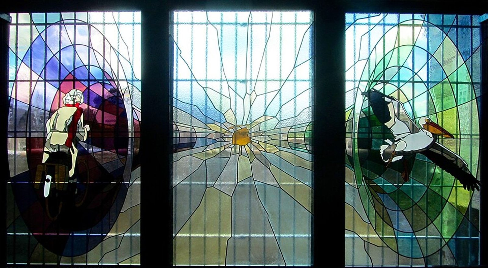 Memorial stained-glass window inside the Blokhuispoort commemorative space